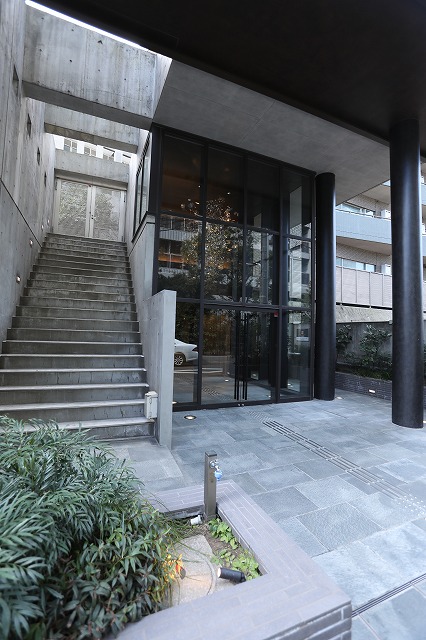 エントランス　エントランス