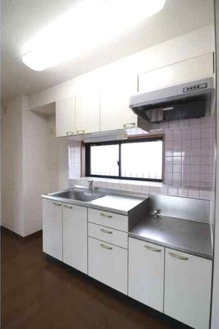 キッチン　システムキッチンです