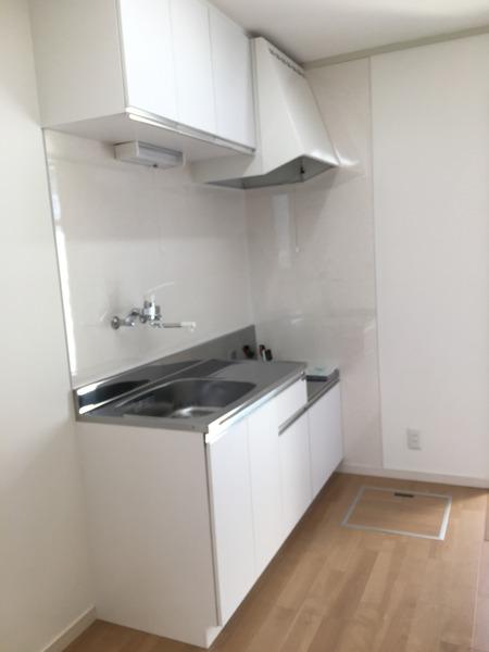 玄関　キッチン