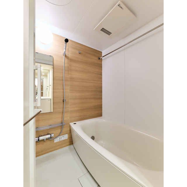 バス・シャワールーム　お風呂です