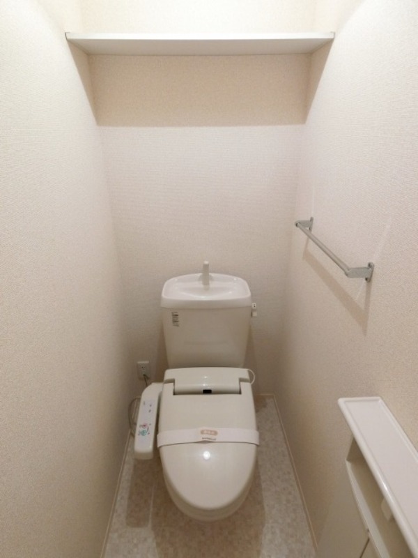 トイレ　図面と現状に相違がある場合には現状を優先