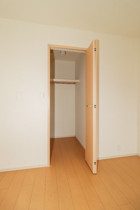 収納　図面と現状に相違がある場合には現状を優先