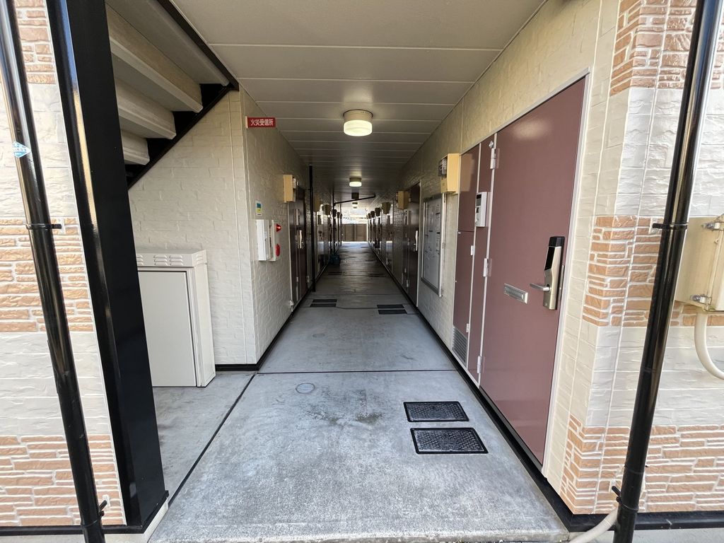 ロビー　エントランス