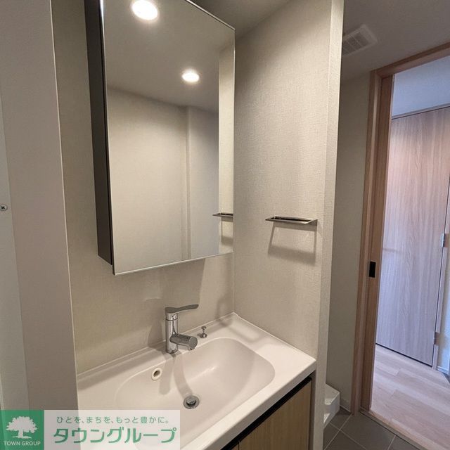 洗面設備　※写真は同タイプ住戸です。