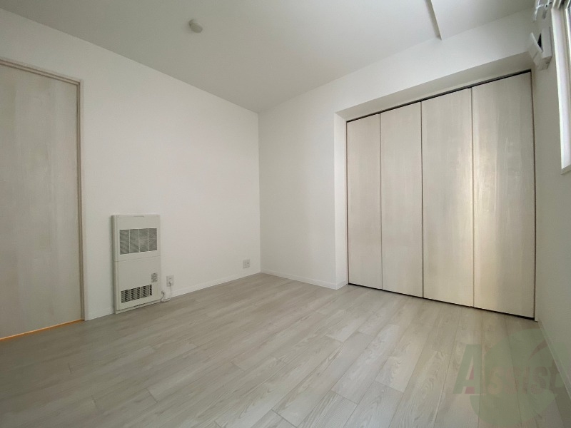 その他部屋・スペース　寝室です。部屋をどう使うかはあなた次第です！