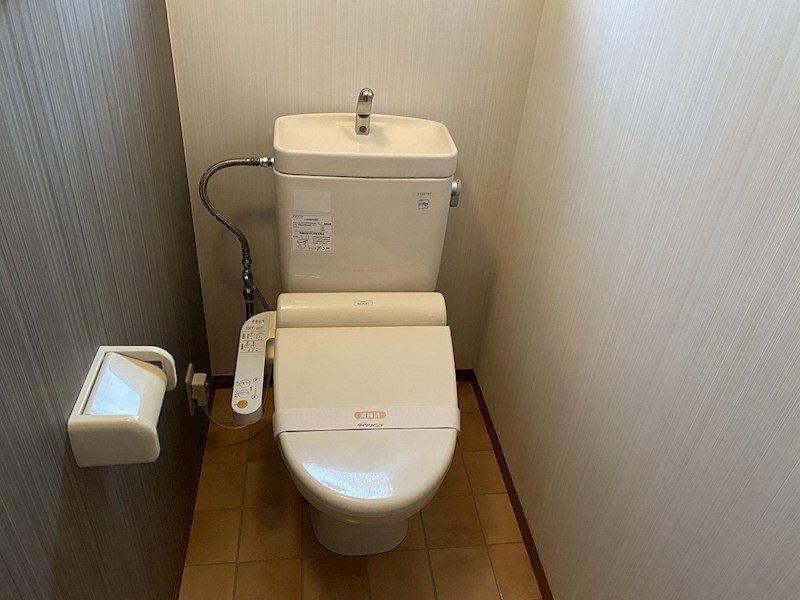 トイレ　シャワー付トイレ（イメージ）