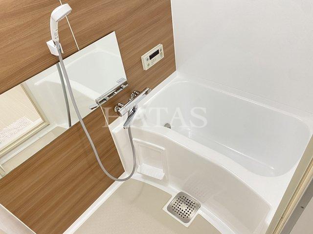 バス・シャワールーム　同物件別部屋です。