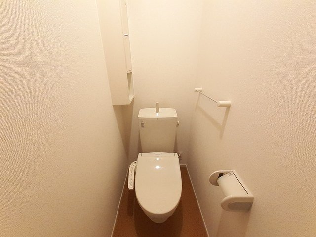 トイレ　シンプルで使いやすいトイレです