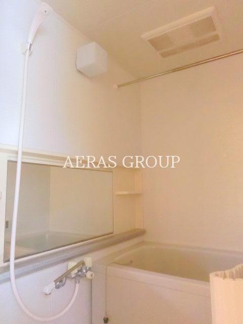 バス・シャワールーム　浴槽