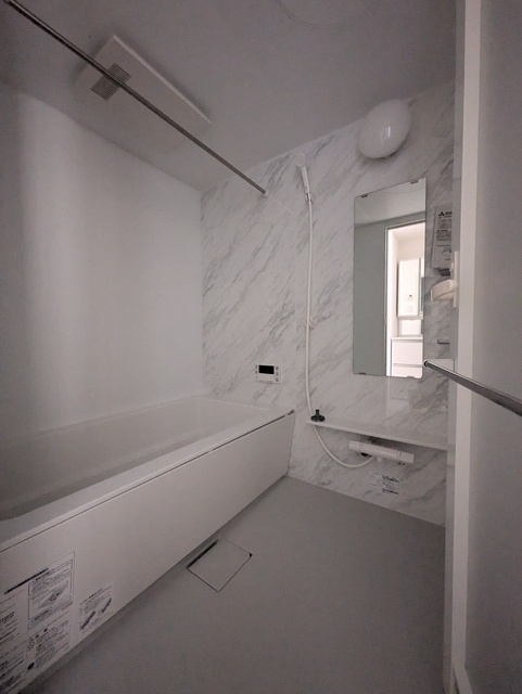 トイレ　イメージパースとなりますので現物とは異なる可能性があります。