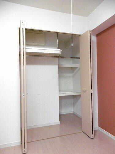 収納　クロゼット　内装前