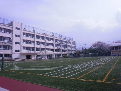 小学校　目黒区立月光原小学校（小学校）まで242m