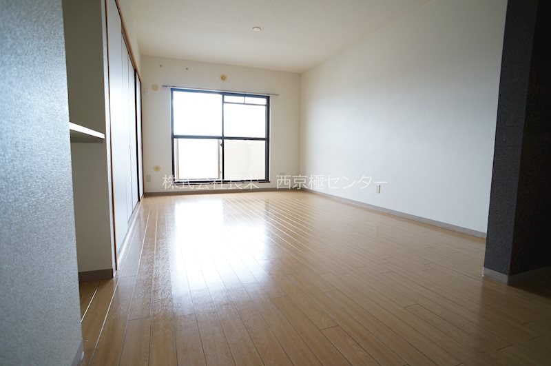 居室・リビング　参考写真です