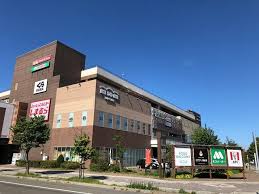 ショッピングセンター　ラソラ札幌（ショッピングセンター）まで1079m