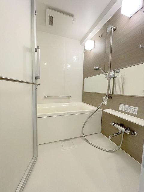 バス・シャワールーム　同仕様写真