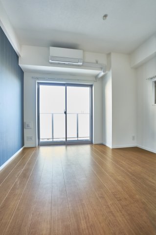 居室・リビング　使いやすい居間です