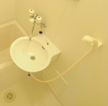 玄関　設備・使用は号室により異なる為、現況を優先致します。