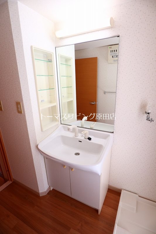 洗面設備　102号室写真