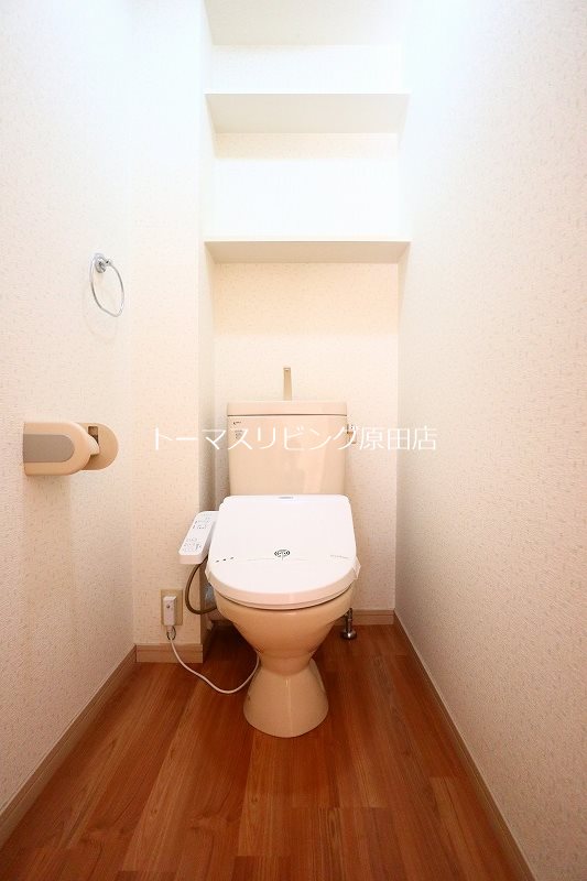 トイレ　102号室写真