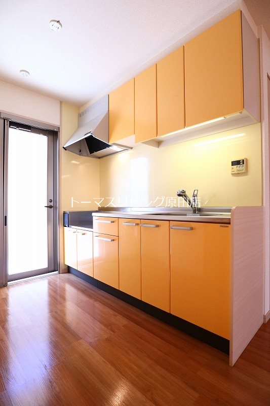 キッチン　102号室写真