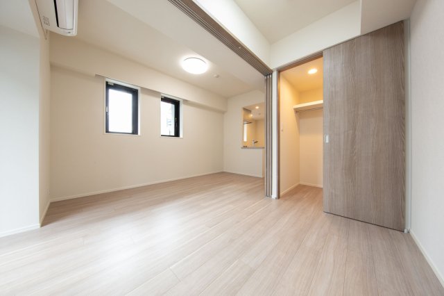 居室・リビング　きれいな洋室です