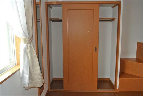 収納　クローゼット