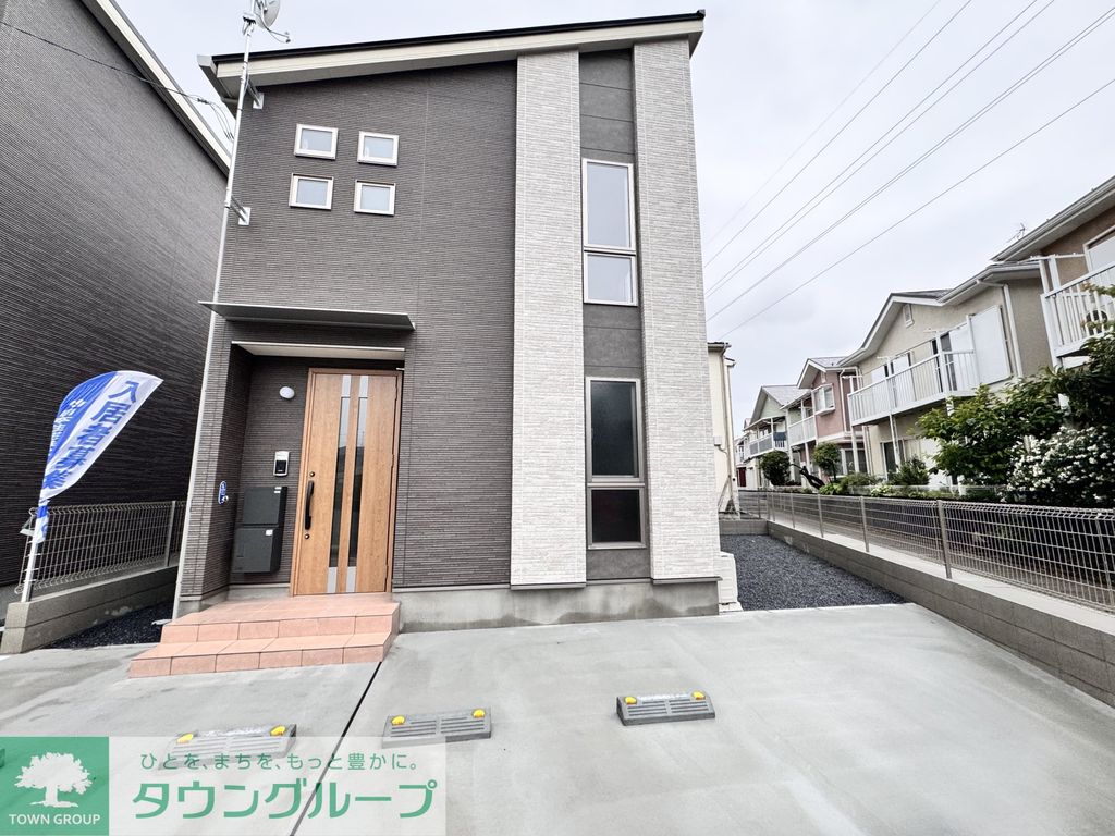 建物外観　エントランス