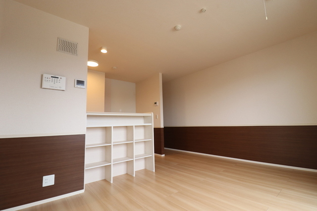 居室・リビング　ＬＤＫ　３０３