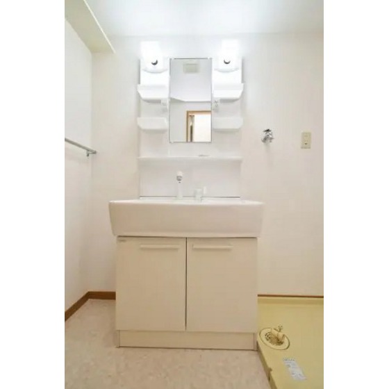 洗面設備　シャンプードレッサー