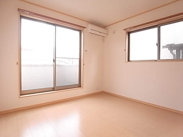 居室・リビング　使いやすいリビングです