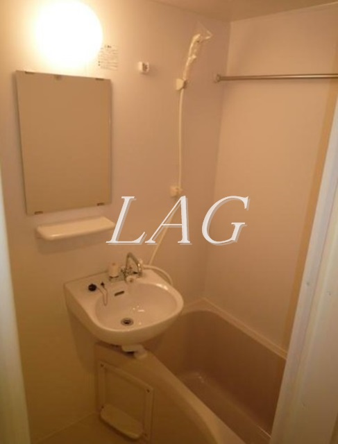 バス・シャワールーム　お風呂です。