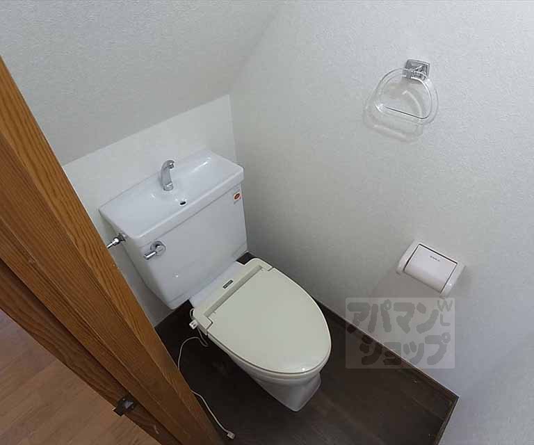 トイレ　トイレ