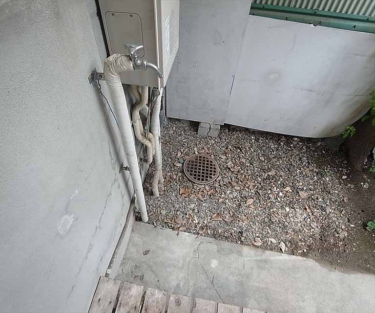 その他設備　室外洗濯機置き場