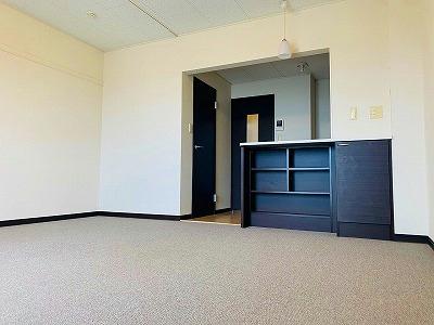 居室・リビング　１Ｆも２Ｆもカーペット