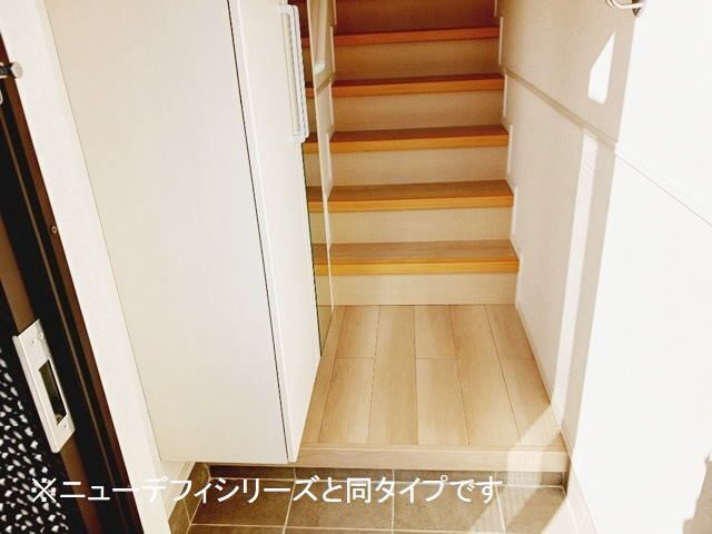 玄関　同メーカー施工例