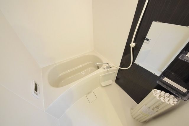 バス・シャワールーム　追い焚き機能付き