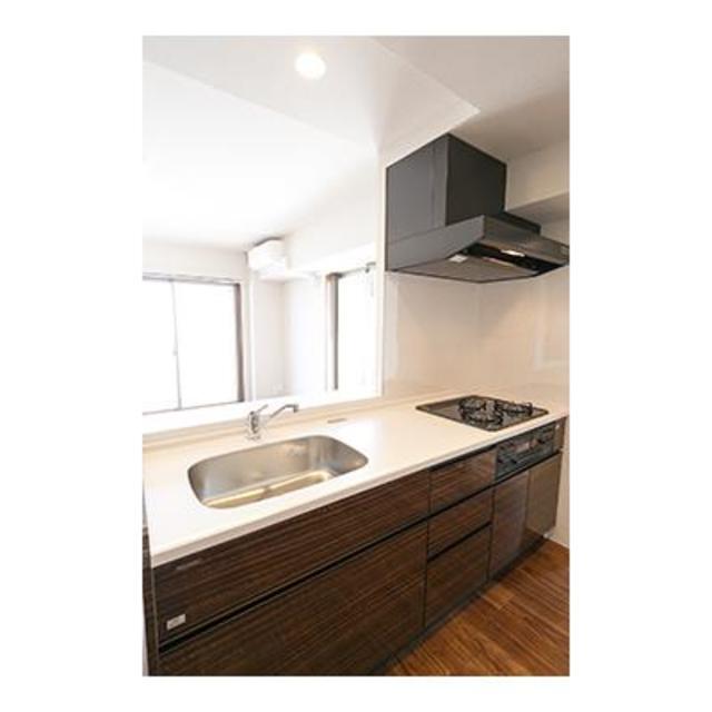 キッチン　※写真は同タイプ住戸です。