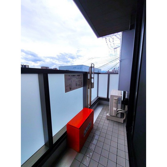 バルコニー　南向き・前面棟無し