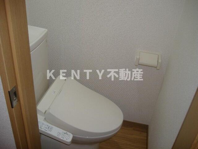 トイレ　落ち着いたトイレです