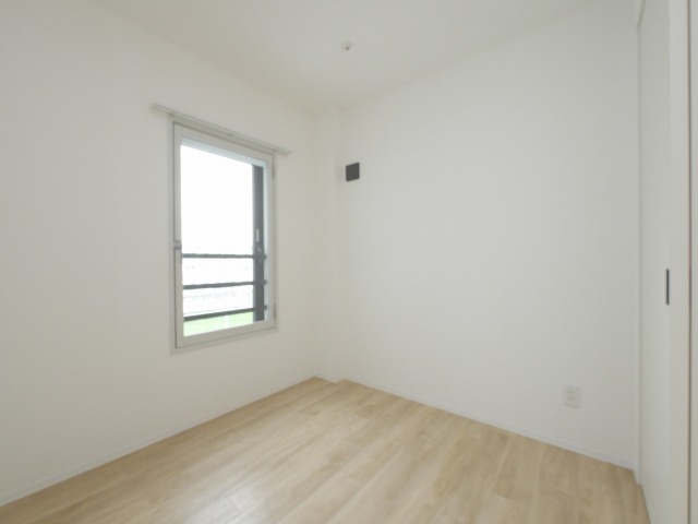 眺望　白基調の明るいお部屋です♪