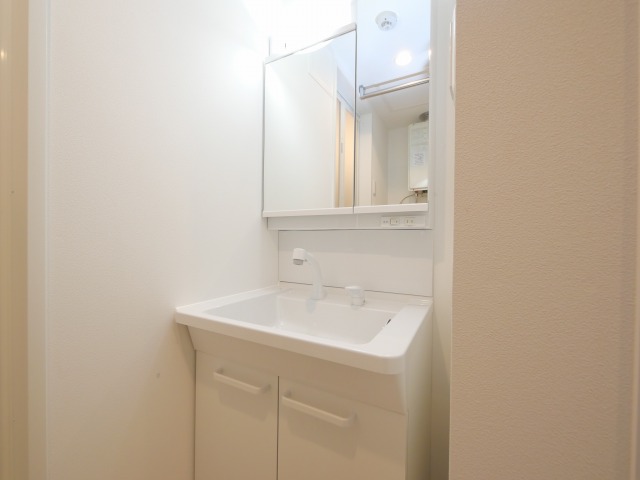洗面設備　洗面化粧台付き♪