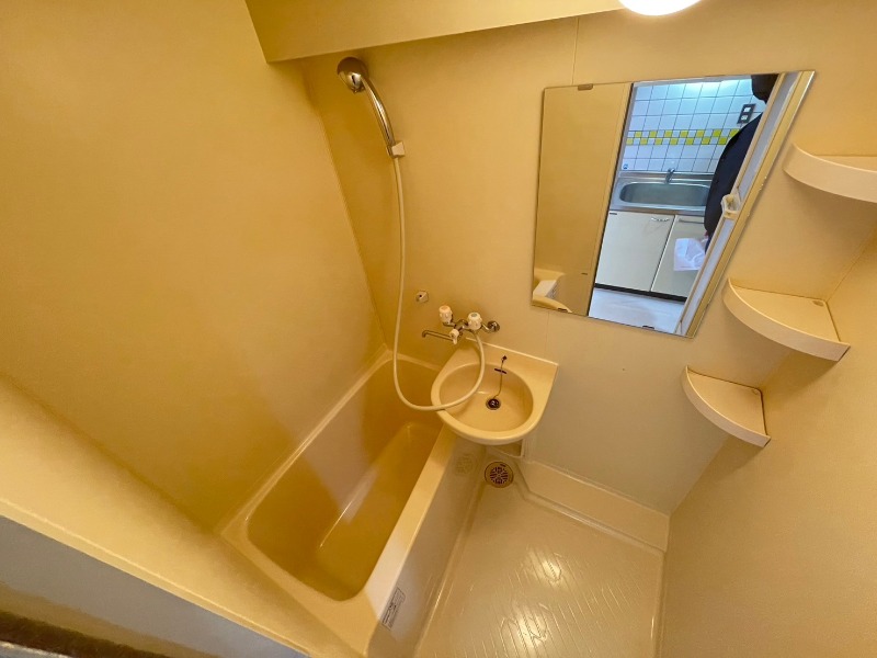 バス・シャワールーム　同型イメージ