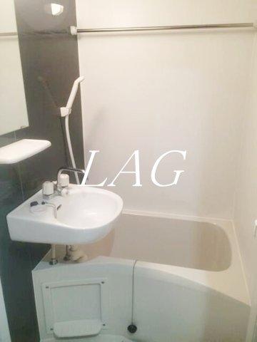 バス・シャワールーム　お風呂です。