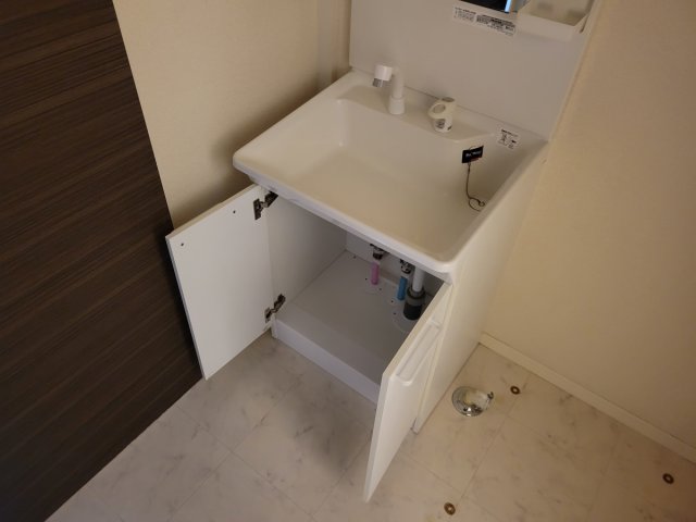洗面設備　※別室の参考写真の為、現況優先です。