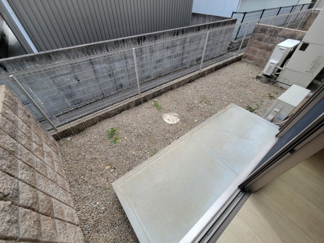 バルコニー　※別室の参考写真の為、現況優先です。