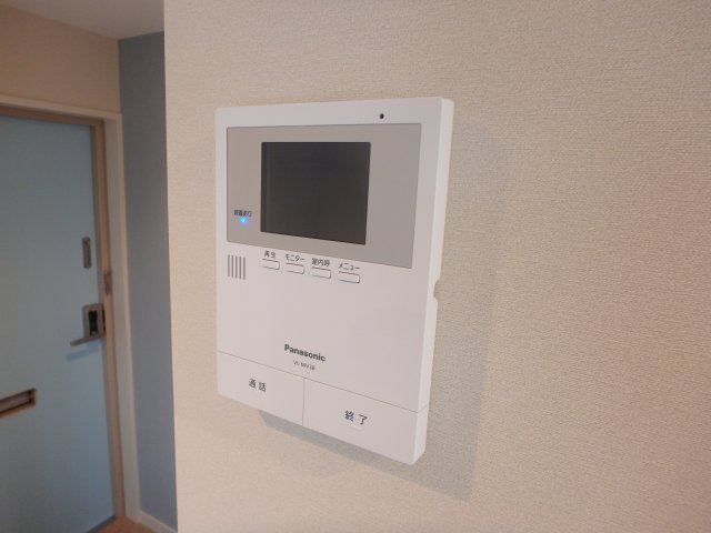 セキュリティ　モニター付きインターホン