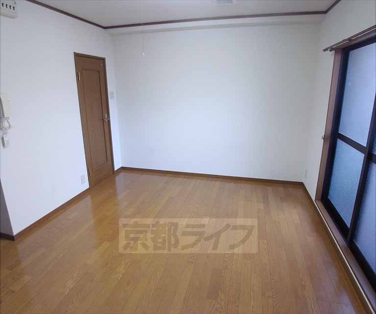 居室・リビング　広々１ルーム