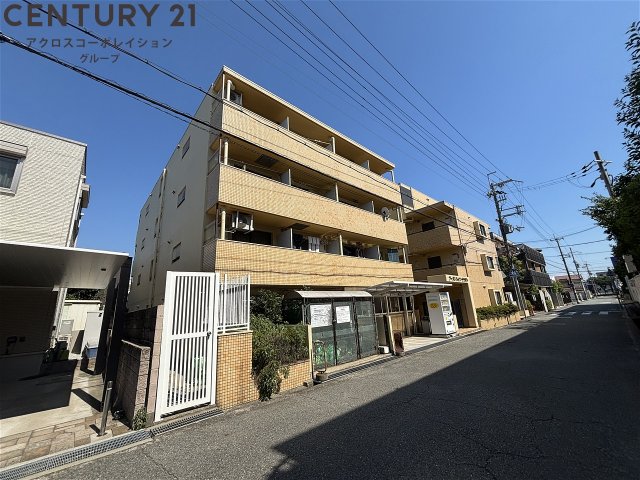 建物外観　敷地内駐輪場あり！