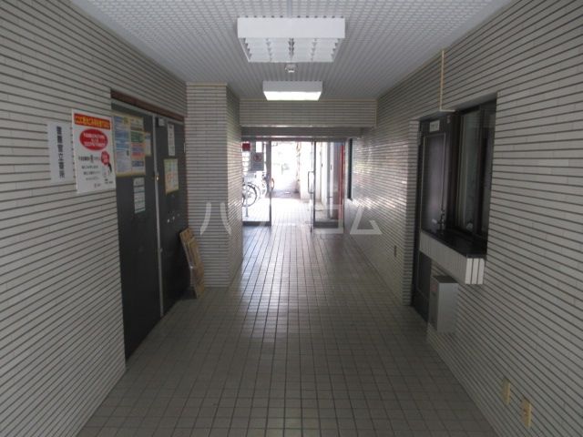 ロビー