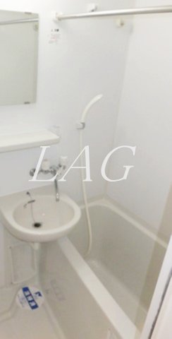 バス・シャワールーム　お風呂です。